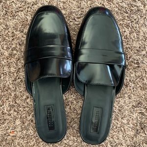 NWOT Forever 21 Mules